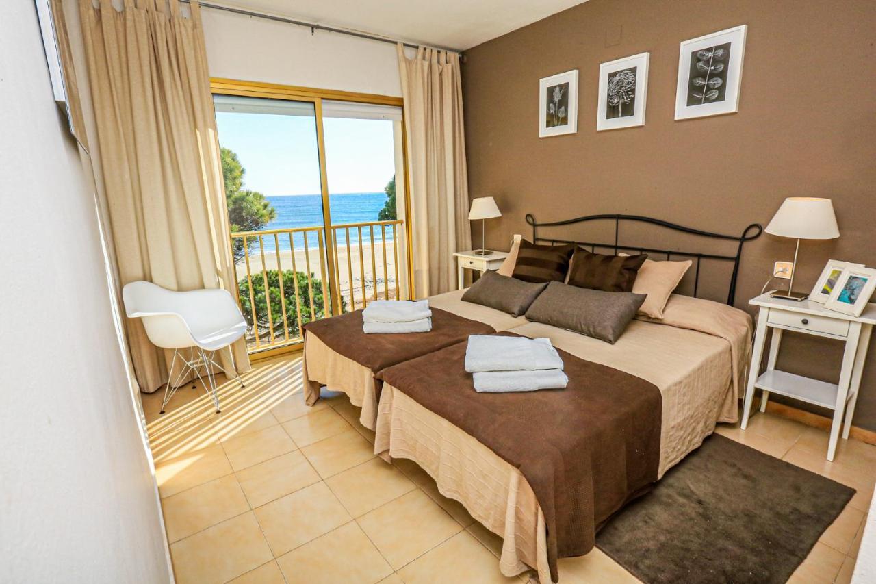 Litoral Costa Dorada - Playmar Only Families Cambrils Exterior photo